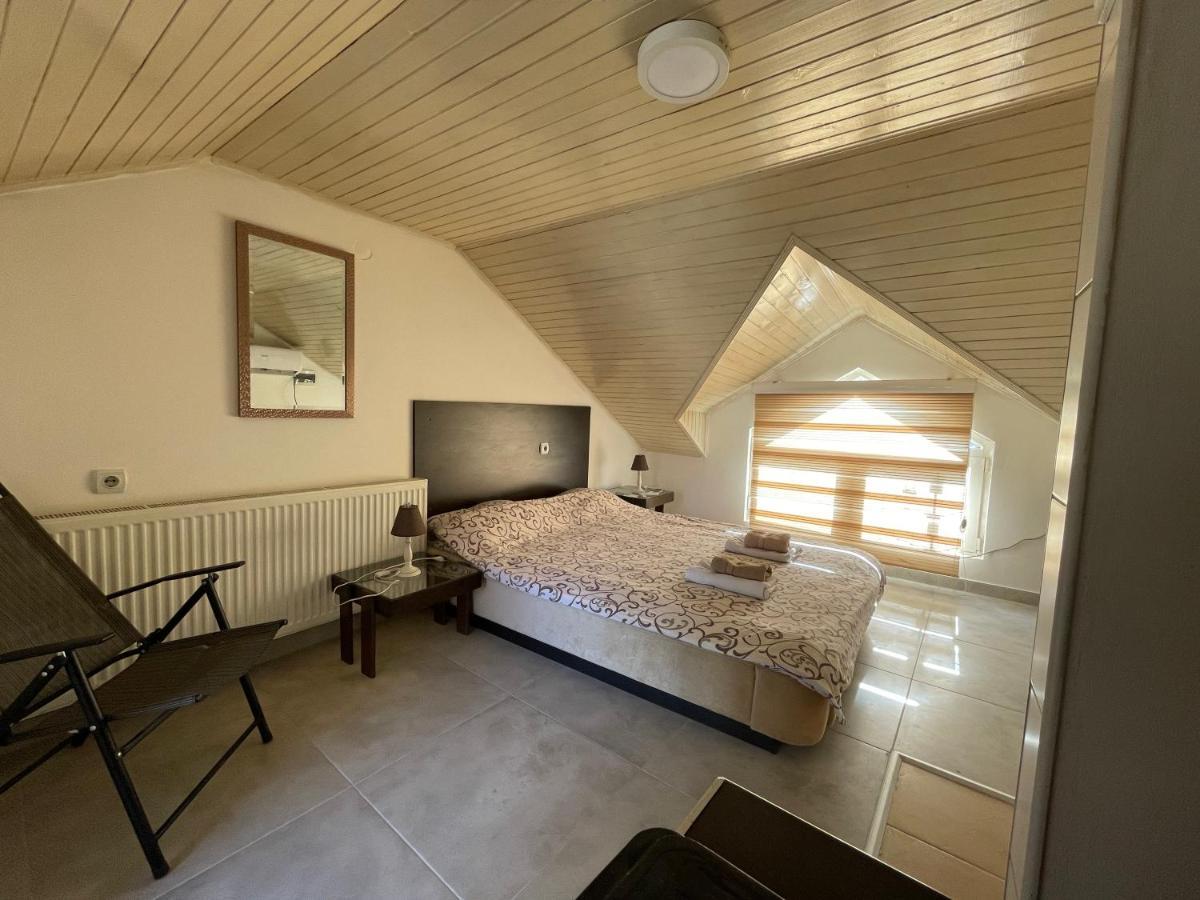 Simic Apartman Arandjelovac Kültér fotó